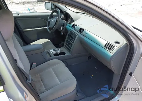 2005 Ford Five Hundred Se из США, поврежденный, VIN 1FAHP23155G105815